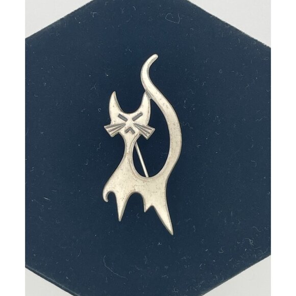 BEAU  Modernist Sterling Silver Cat Brooch Pin Signed - Picture 5 of 10